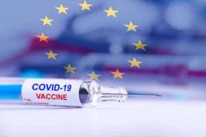 Statelor UE le revine decizia dacă administrează a treia doză de vaccin anti-COVID-19